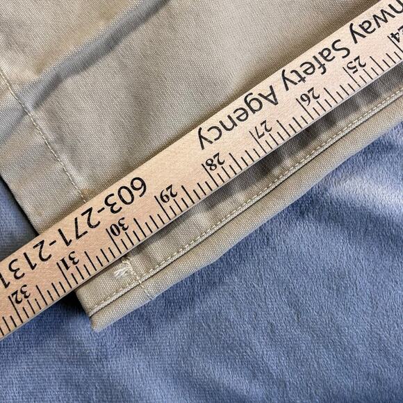 L.L.Bean Men's 100% Cotton Pants size 35/32 - Picture 4 of 10